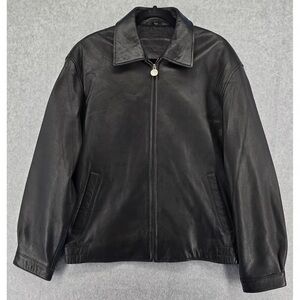 Men's Sleek Black Leather Jacket